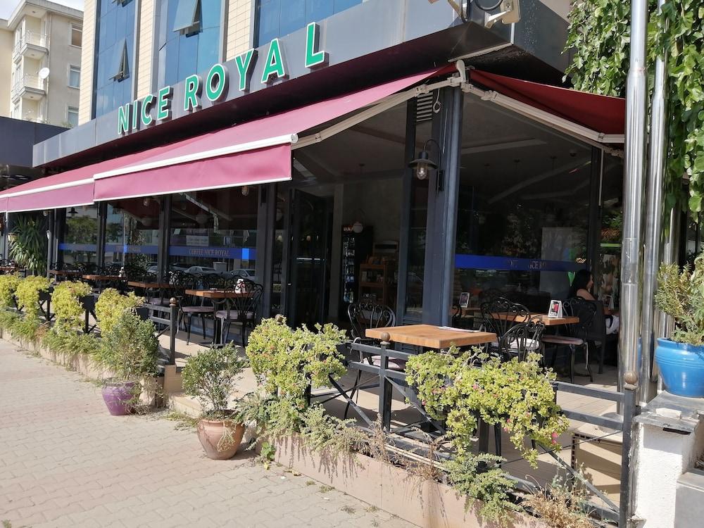 Nice Royal Istanbul Bagian luar foto