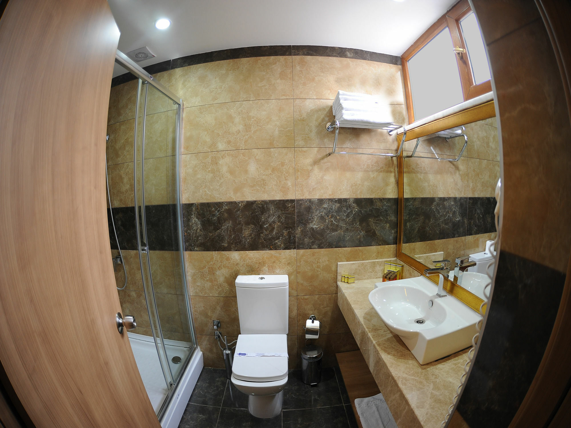 Nice Royal Istanbul Bagian luar foto
